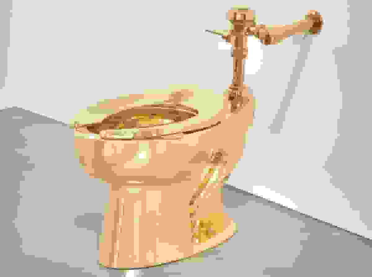 سرویس طلایی مشهور جهان هنر یک نمونه مشابه دارد