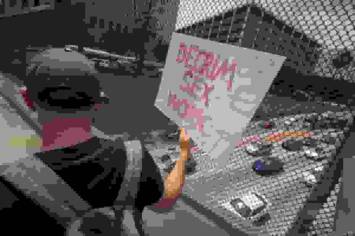 نباید کار جنسی را غیرجرم‌سازی کرد، بلکه باید آن را قانونی و تنظیم‌شده کرد