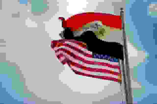 تماس وزیر جنگ آمریکا با وزیر دفاع عراق درباره عملیات نظامی قریب‌الوقوع