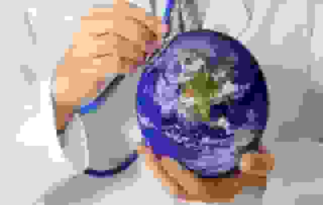 تهدید بینایی کودکان با آلودگی هوا و هشدار درباره روغن ماهی و سرطان روده