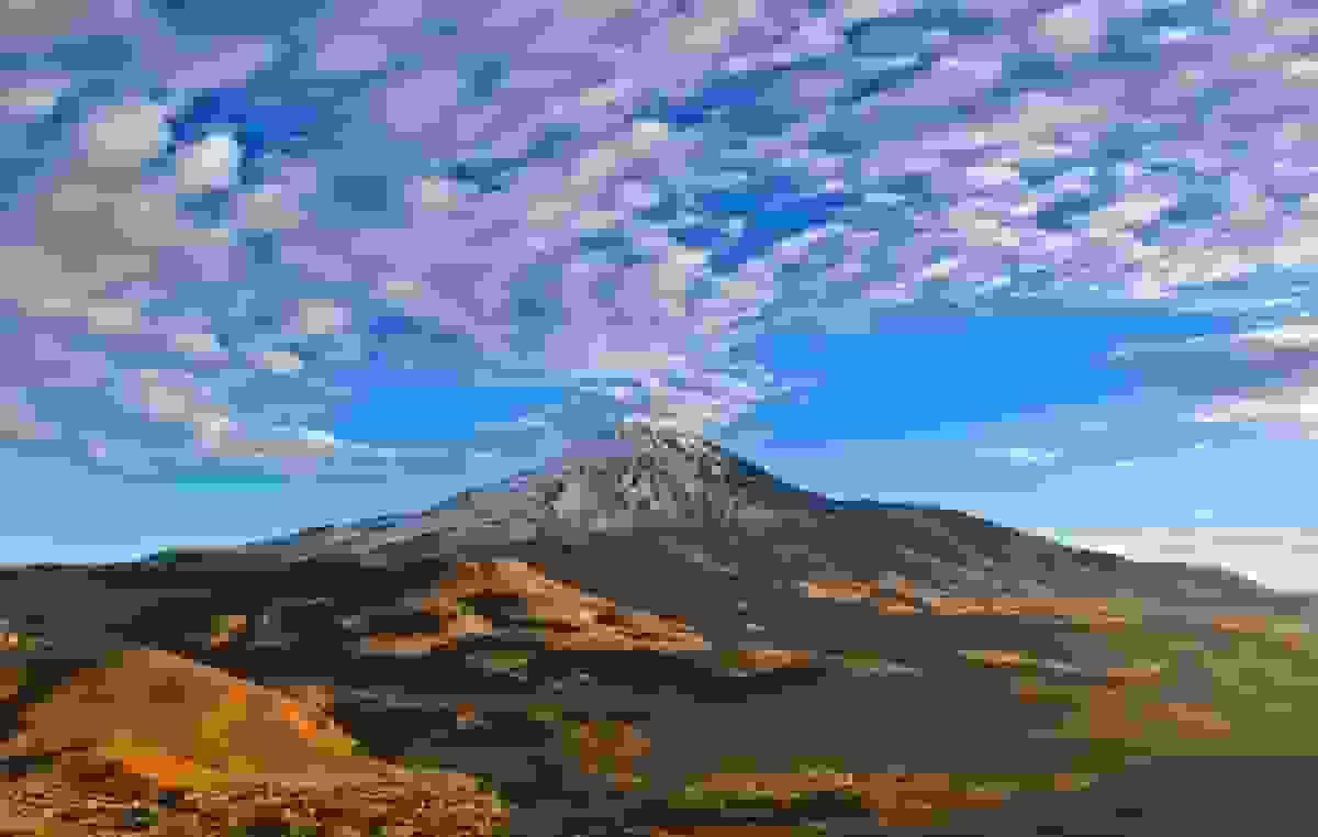 کوهنورد ۶۷ ساله در قله دماوند جان باخت