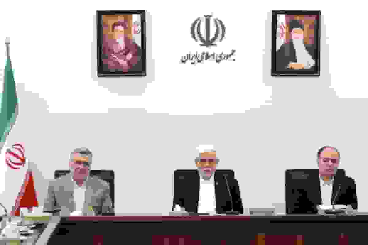 عارف: تامین امنیت غذایی راهبرد اصلی دولت