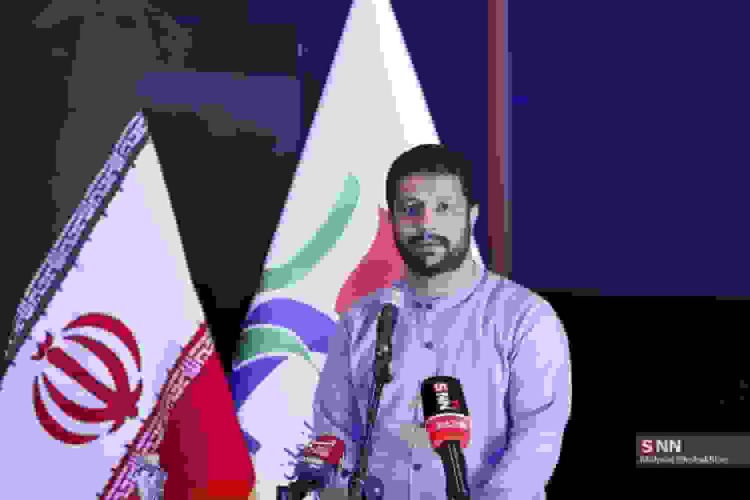 قاسمی: چاره‌ای جز قوی شدن و اتکا به خود نداریم