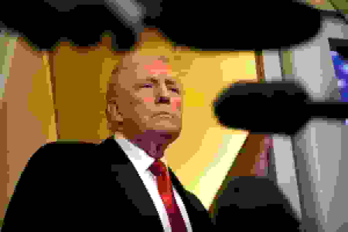 محبوبیت ترامپ به پایین‌ترین سطح خود رسید