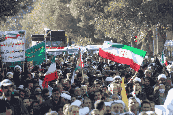 راهپیمایی ۱۳ آبان در کرمانشاه برگزار شد