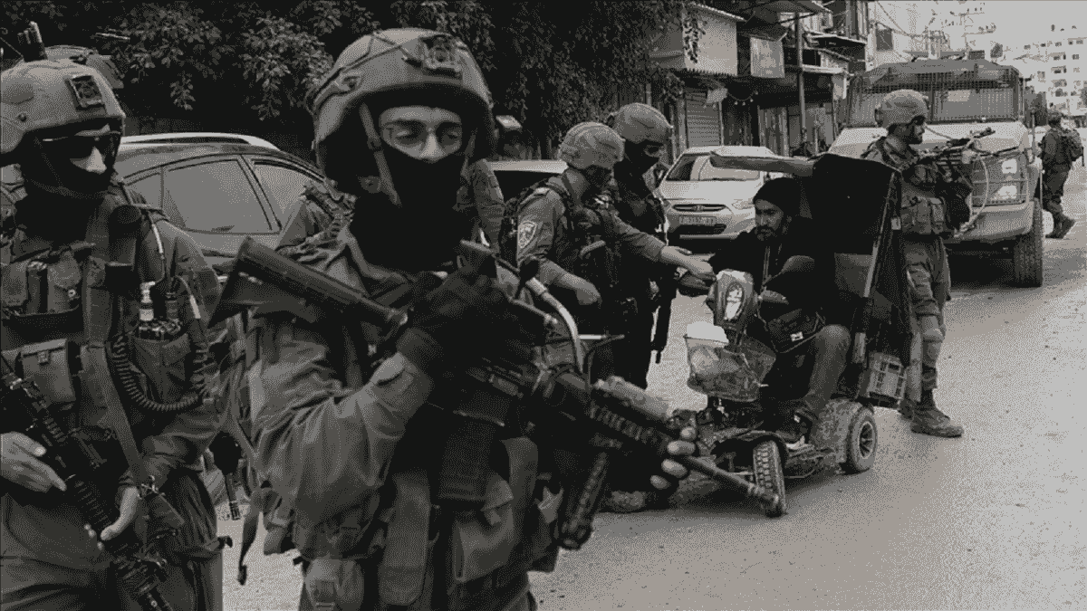 درگیری نیروهای صهیونیست و جوانان فلسطینی در رام‌الله