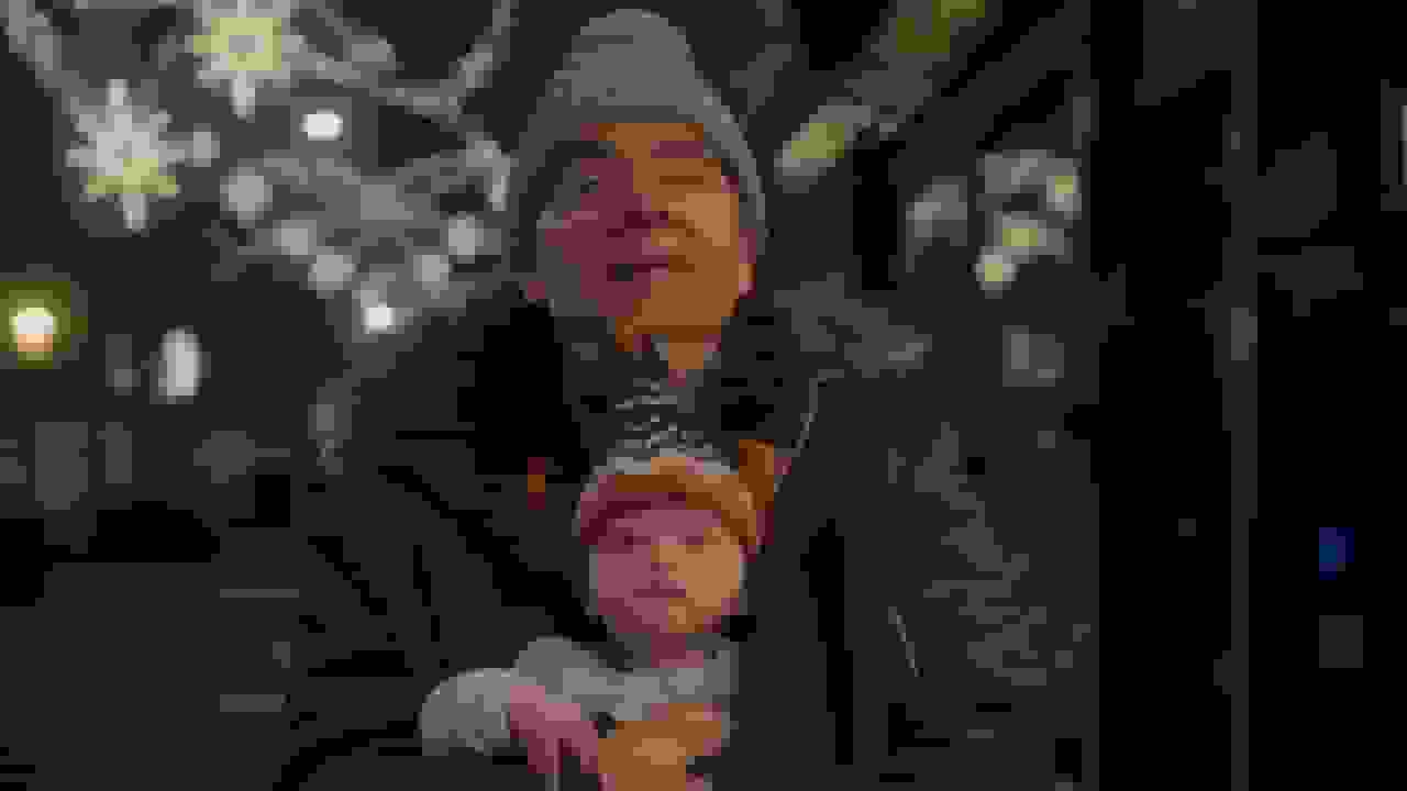 انتشار اولین تصاویر سریال کمدی Man vs Baby با بازی روآن اتکینسون