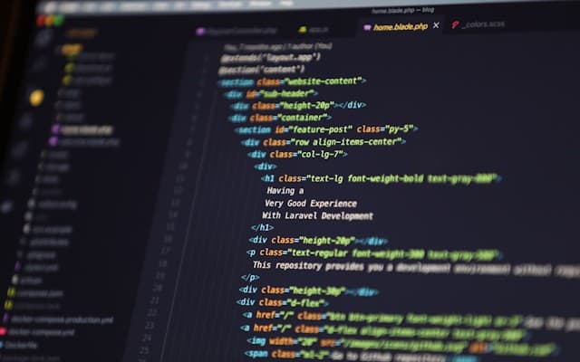 سفر توسعه‌دهنده: اشکال‌زدایی سیستم‌های پیچیده بدون هیچ زمینه‌ای