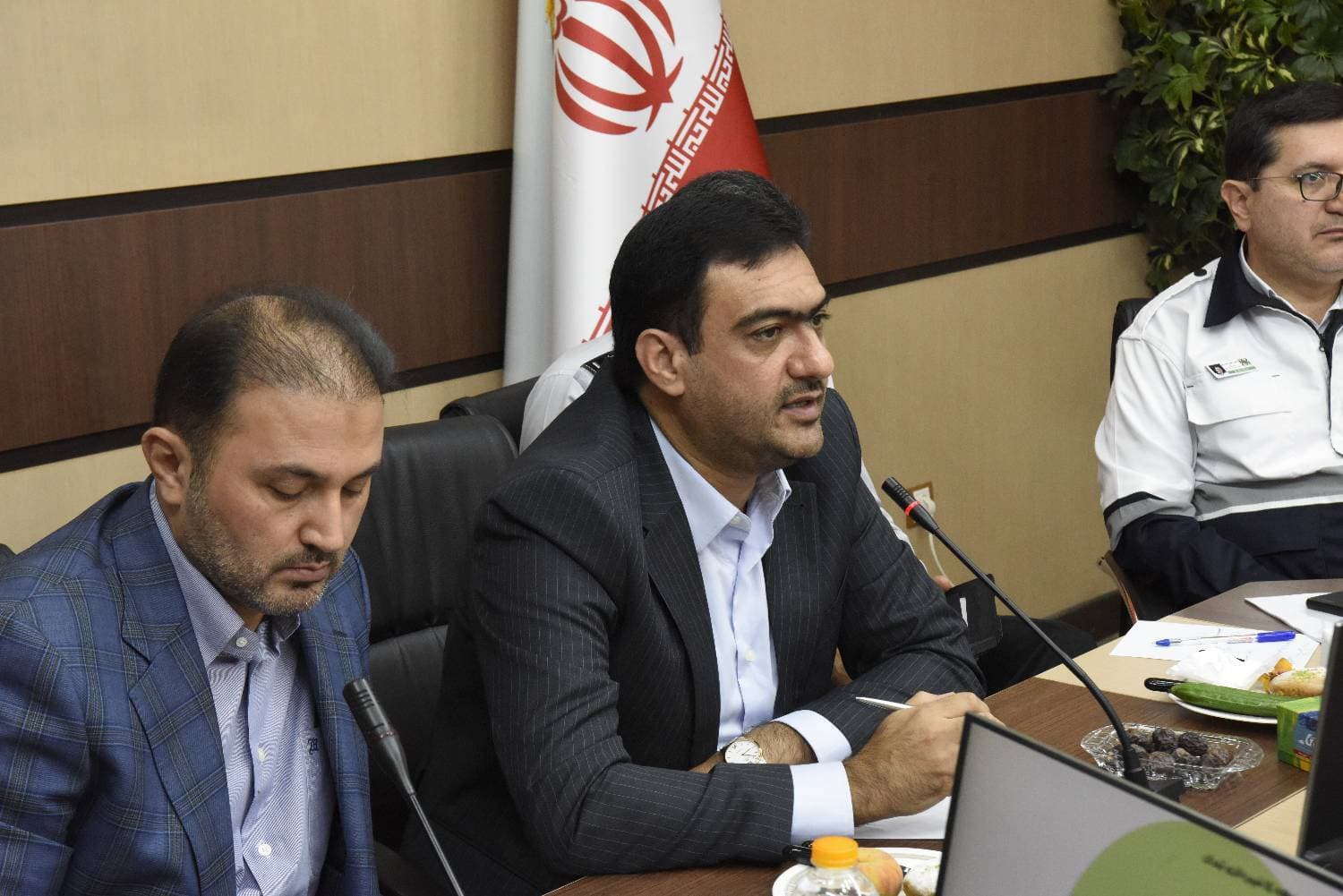بابایی: اغلب اسکان‌های کارگری پایتخت ناایمن هستند/ لزوم اقدام برای رفع مشکلات ورزشگاه تختی