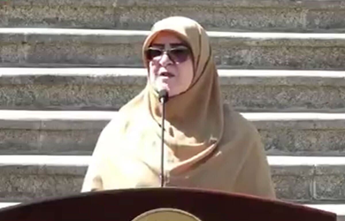 تعطیلی پنجشنبه‌ها و دورکاری ادارات در اختیار استانداران