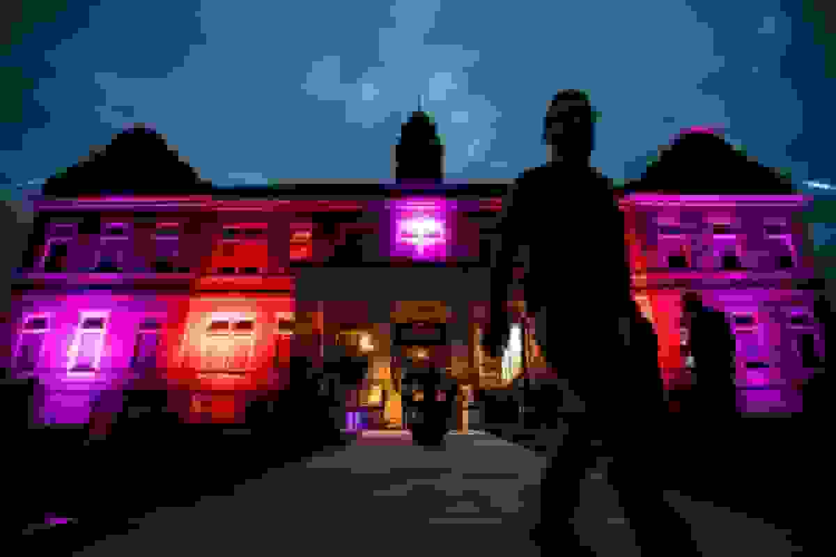 مالک تیمارستان قصد تبدیل خانه تسخیر شده به مرکز داده را دارد