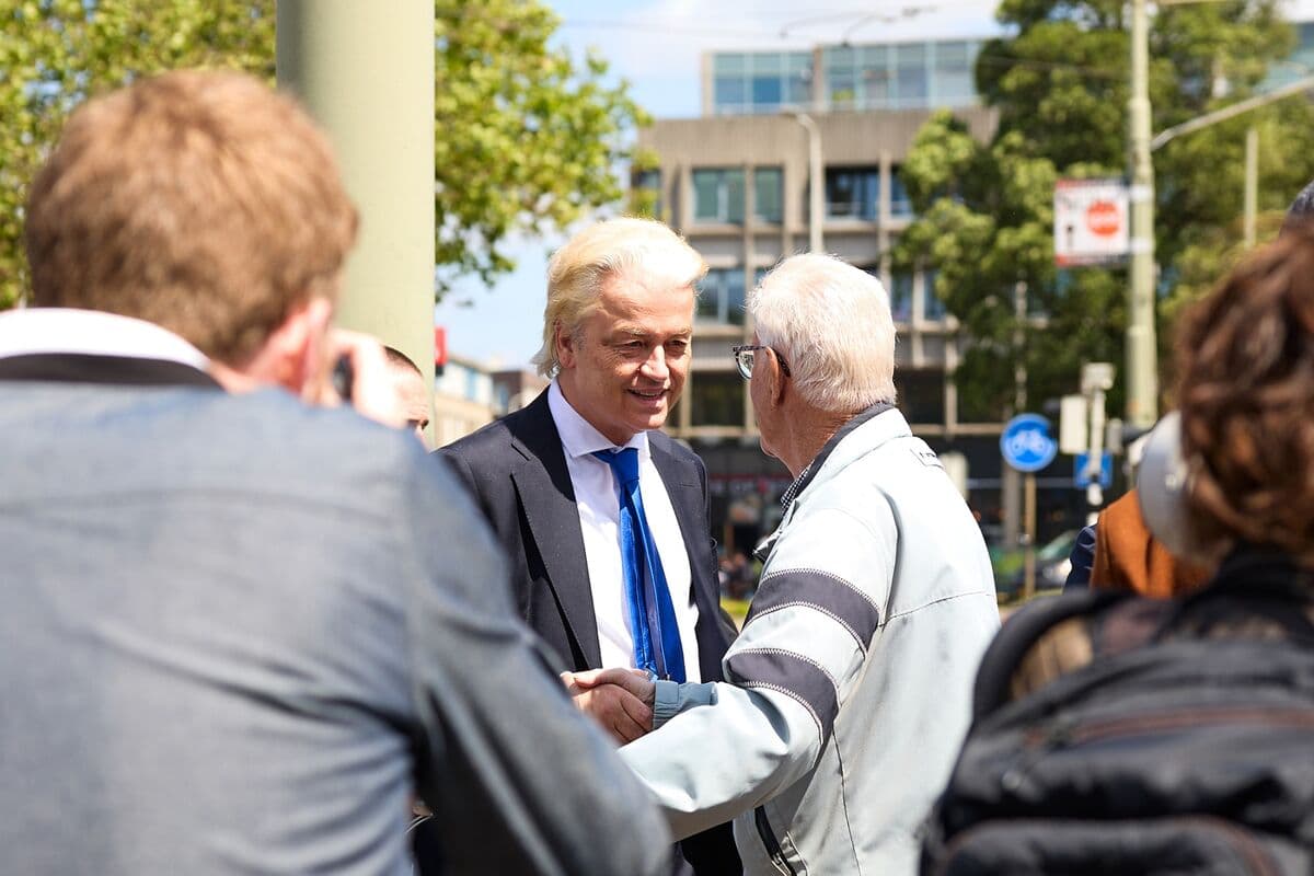 حزب راستگرای هلند در آخرین نظرسنجی پیش از انتخابات برتری خود را از دست داد