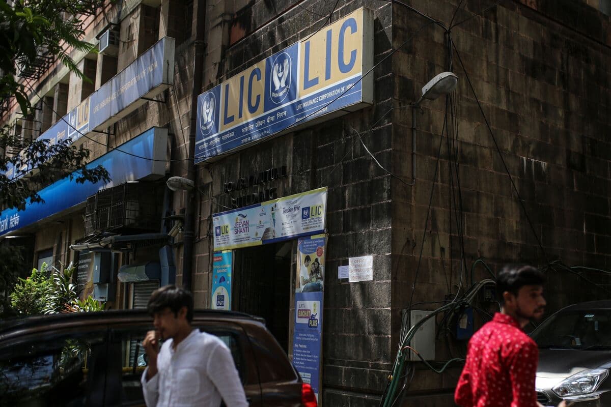 شرکت بیمه عمر هند (LIC) ادعای تأثیرپذیری در سرمایهگذاریهای آدانی را رد کرد