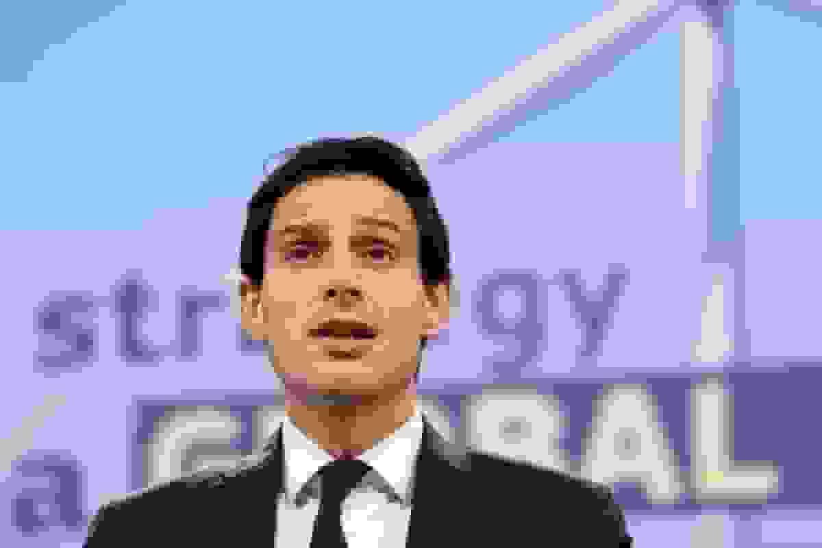 چرخش ترامپ: «لحظهی سرنوشتساز» برای آبوهوا از دیدگاه هوکسترا اتحادیه اروپا