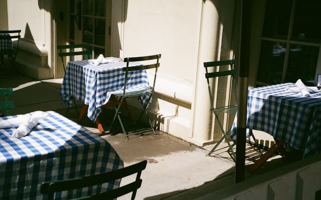 آزمایش بهروزرسانیها در جداول لجر فقط-درج و درک بهروزرسانیها در جداول لجر قابلبهروزرسانی