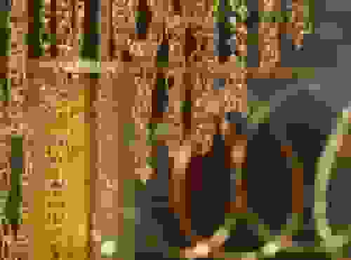 پیشبینی جدید قیمت طلا در زمستان: آیا الان زمان خرید است؟