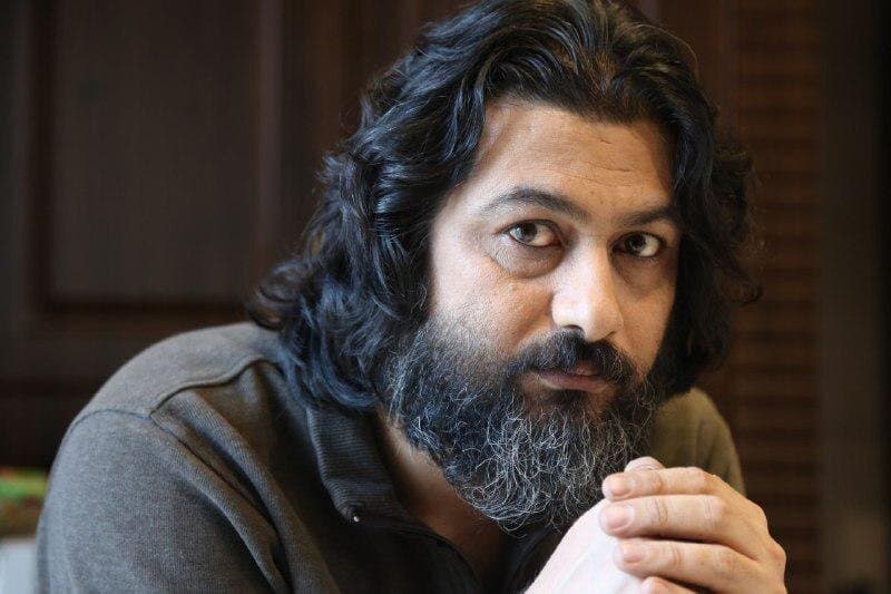 داف و ناف را چه کسی به خیابان آورد: نقد سیاستهای حجاب