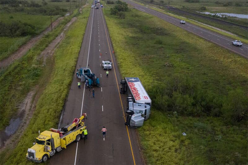 واژگونی کامیون حامل میمونهای مبتلا به ویروسهای خطرناک در آمریکا