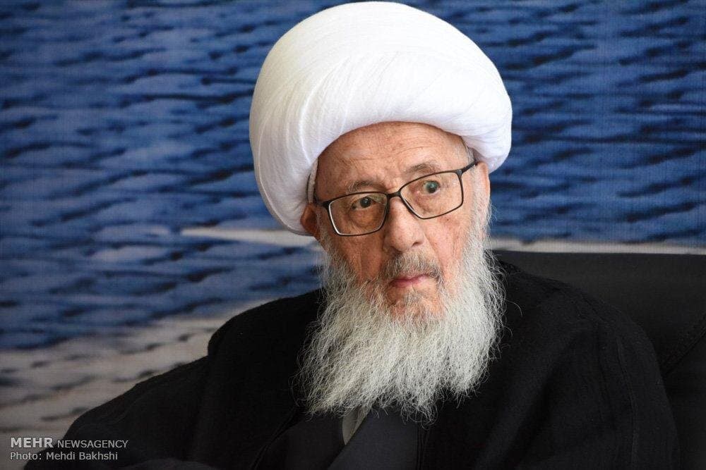 پیام تسلیت آیتالله وحیدخراسانی به آیتالله سیستانی برای درگذشت همسر