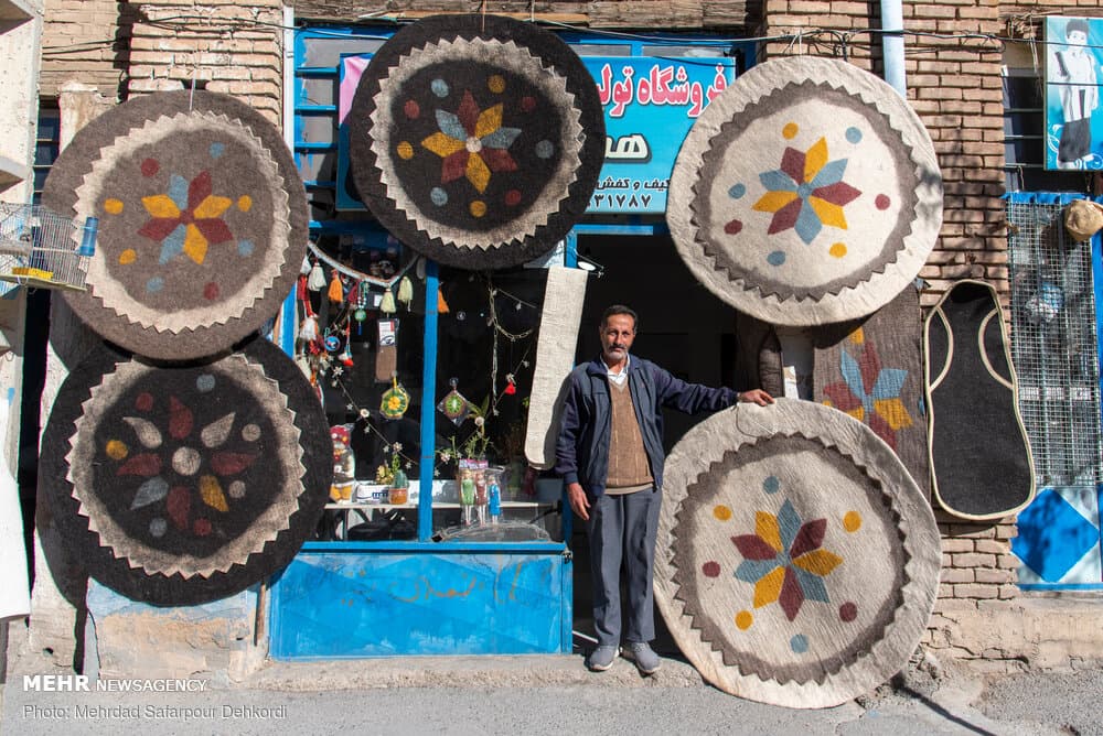 راهاندازی ۳۰ خانه ایثار برای ایجاد کارگاههای صنایع دستی در بیرجند
