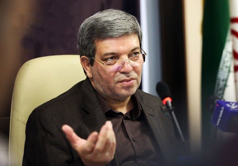 حسینی: ویلچر و وسایل توانبخشی برای همه نیازمندان دشتستان تامین میشود