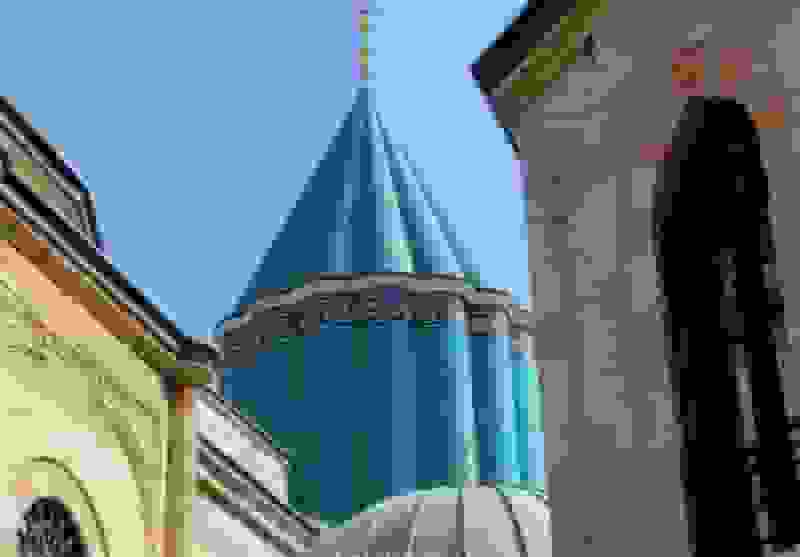 بر خوان معنای مثنوی مولوی: کارکردهای مثنوی برای انسان معاصر