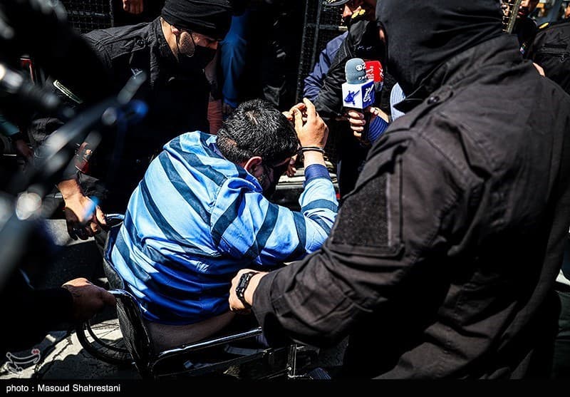 دستگیری 5 اراذل و اوباش در منطقه سوهانک تهران پس از درگیری با دانشجویان