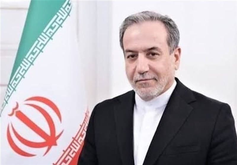 عراقچی: تماسی با ویتکاف نداشتهام