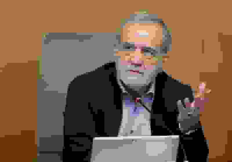 پزشکیان: معیشت مردم نباید مورد کمتوجهی قرار بگیرد