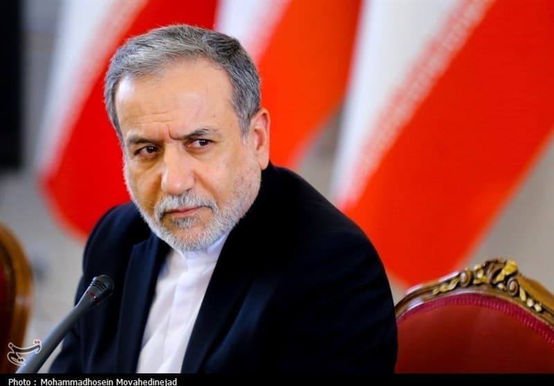 واکنش عراقچی به اظهارات ترامپ: پافشاری بر اشتباه محاسباتی مشکلی را حل نمیکند