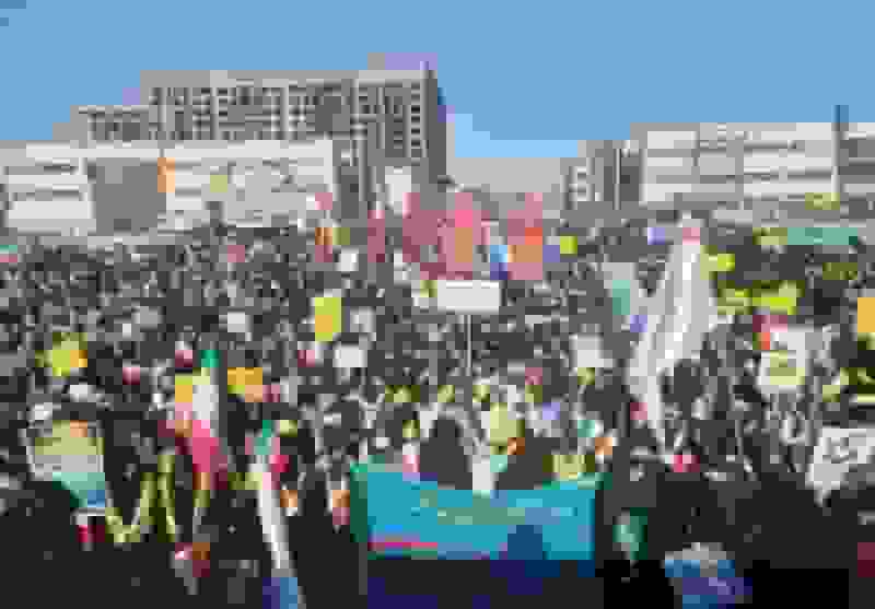 حضور پرشکوه مردم ایران در راهپیمایی ۱۳ آبان و فریادهای استکبارستیزی