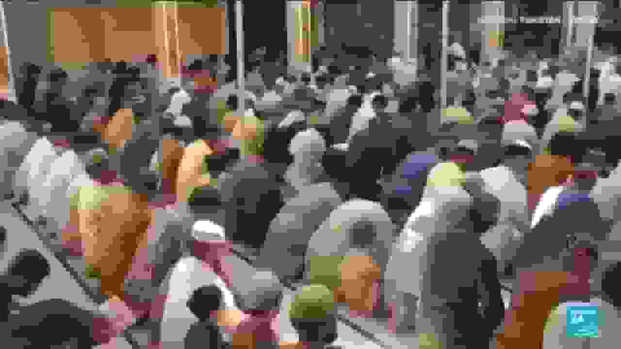 افغانستان پاکستان را به نقض آتشبس پس از حملات مرزی مرگبار متهم میکند