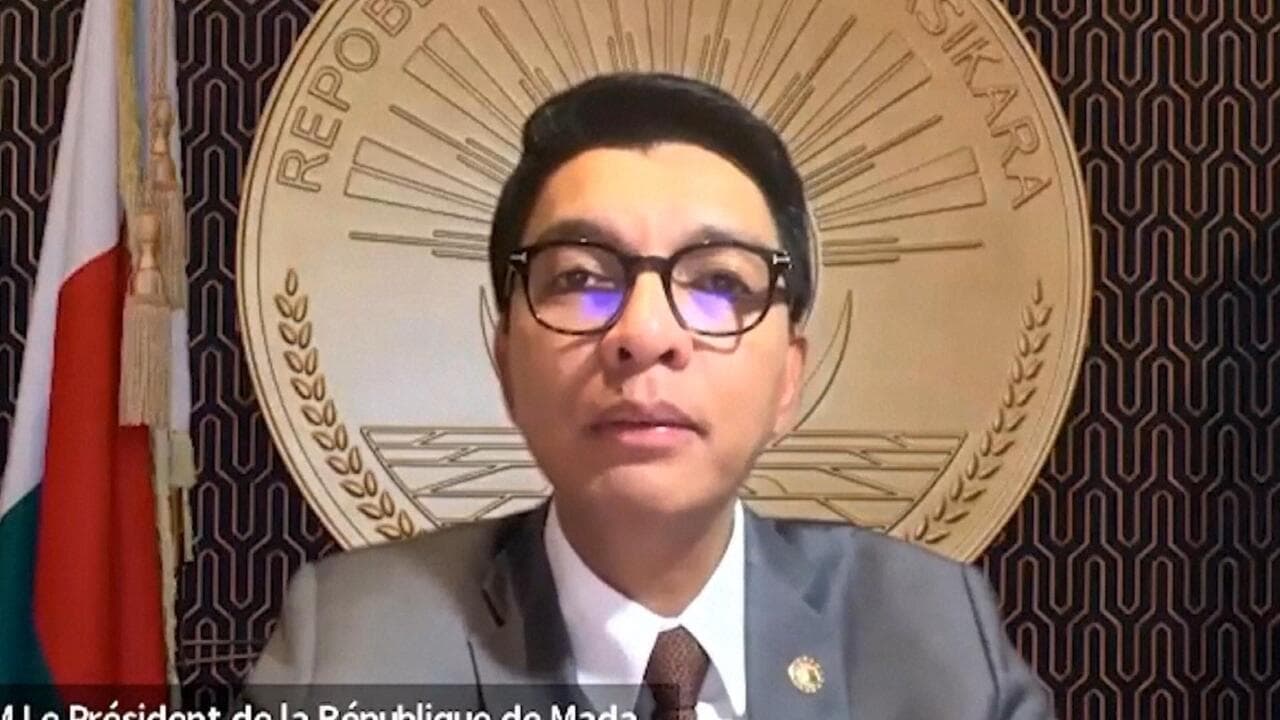 رئیس جمهور ماداگاسکار به دلیل تهدید جانی به مکان امنی گریخت