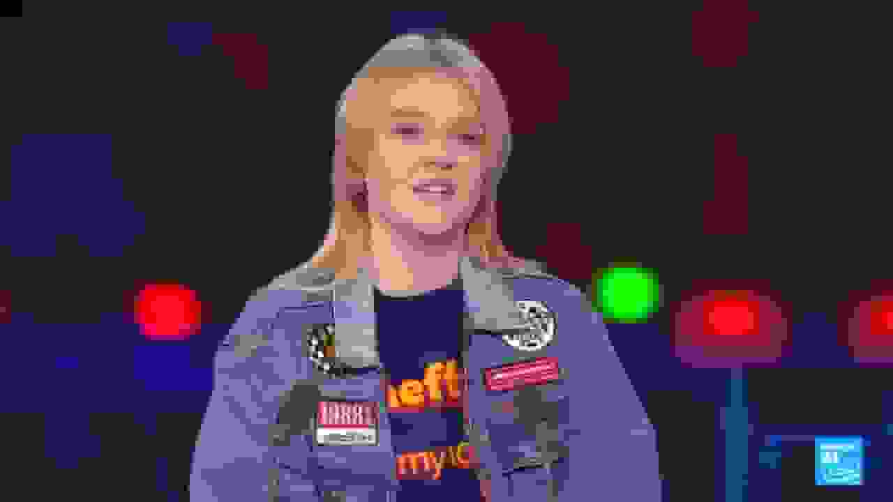 سلف استیم: هوشمندانه و خردمندانه در آلبوم 'زن پیچیده'