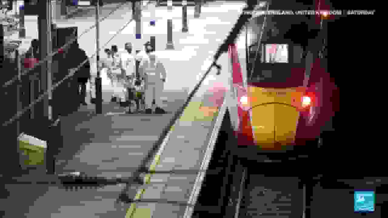 حمله چاقوکشی در قطار انگلیس: ۹ مجروح و دستگیری دو مظنون