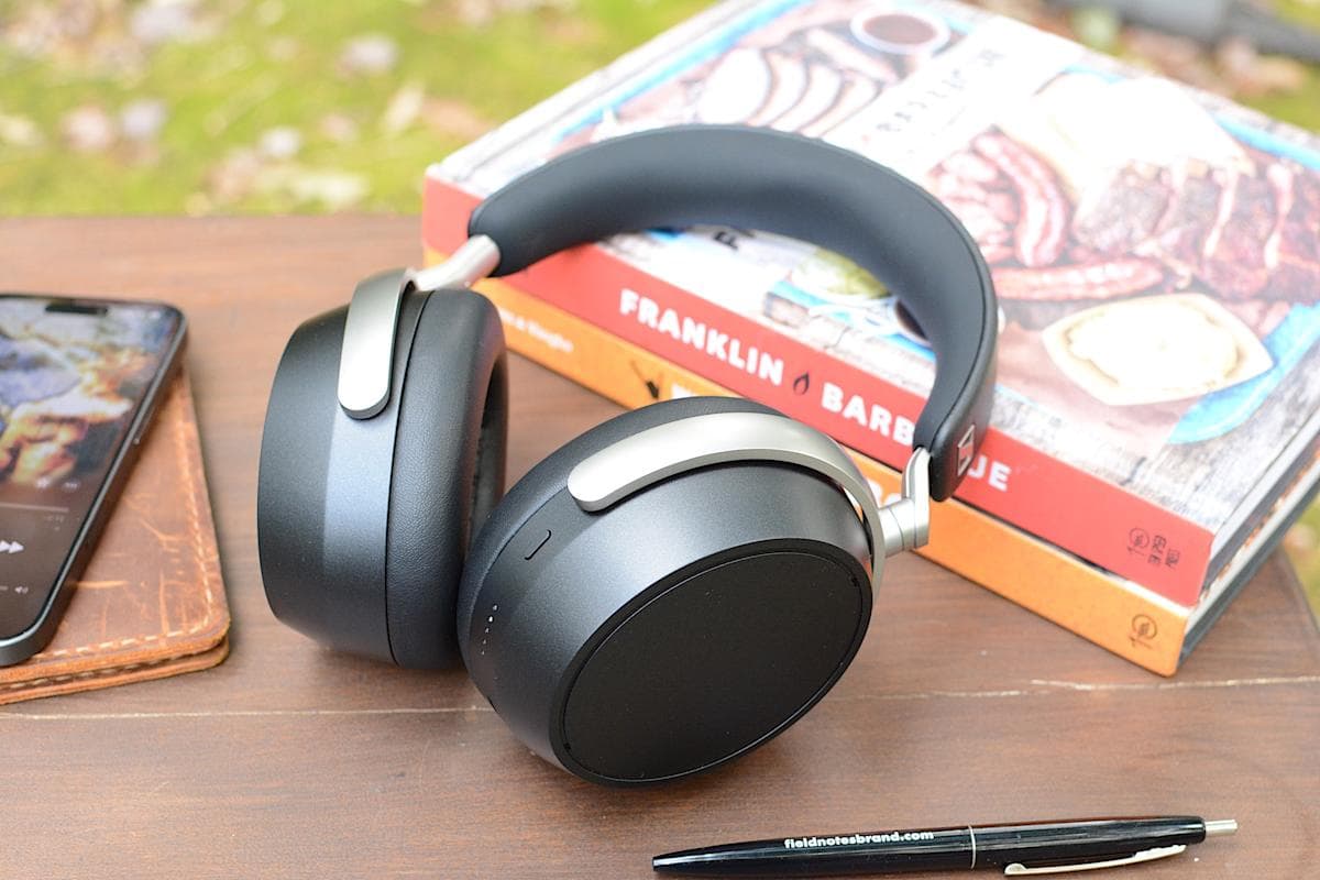بررسی هدفون Sennheiser HDB 630: شگفتی صوتی با جای پیشرفت