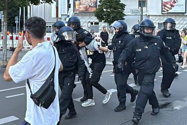 برخورد خشن پلیس آلمان با حامیان فلسطین