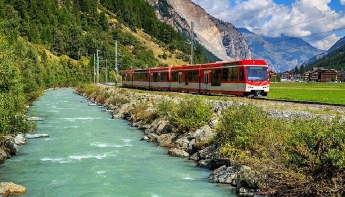 بازنشستگان در انتظار بستههای سفر ارزان قیمت