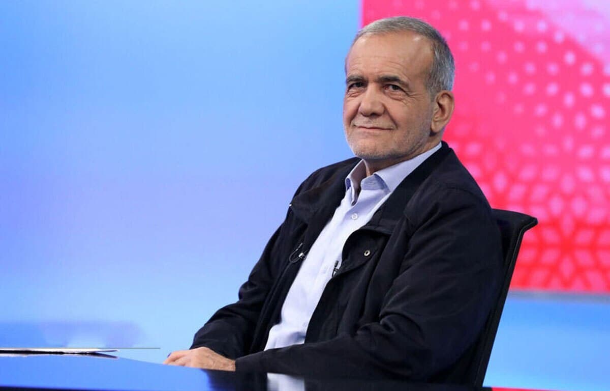 افتتاح ۵۷۲۲۶ واحد مسکن حمایتی و ۲۰۲ پروژه راهوشهرسازی با فرمان رئیسجمهور