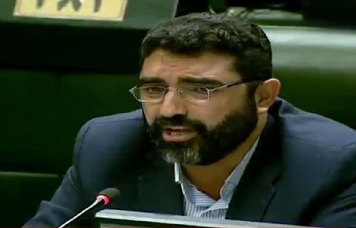 صحبتهای باهنر درباره حجاب و تشویق برهنگی نشانهگیری نظام اسلامی
