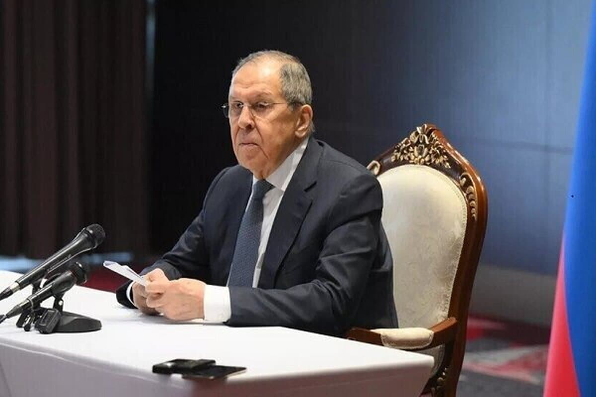 لاوروف: ایران پیوسته از مذاکرات حمایت کرده است؛ بازیهای غرب در منطقه