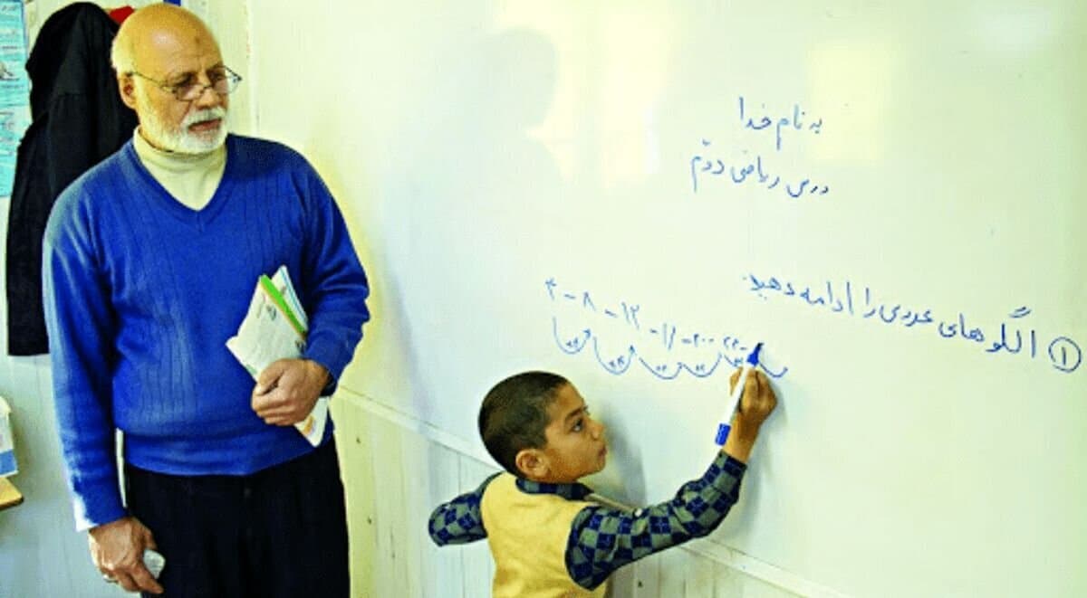 جزئیات متناسبسازی و معوقات حقوق فرهنگیان بازنشسته / زمان اجرای احکام جدید
