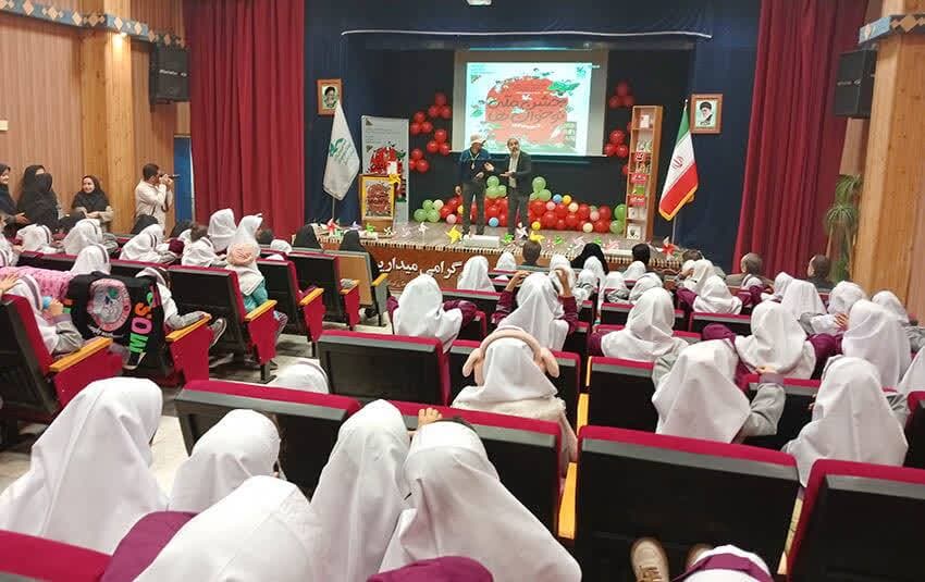جشن «نوخوانها» با عضویت رایگان کودکان در کانون اردبیل