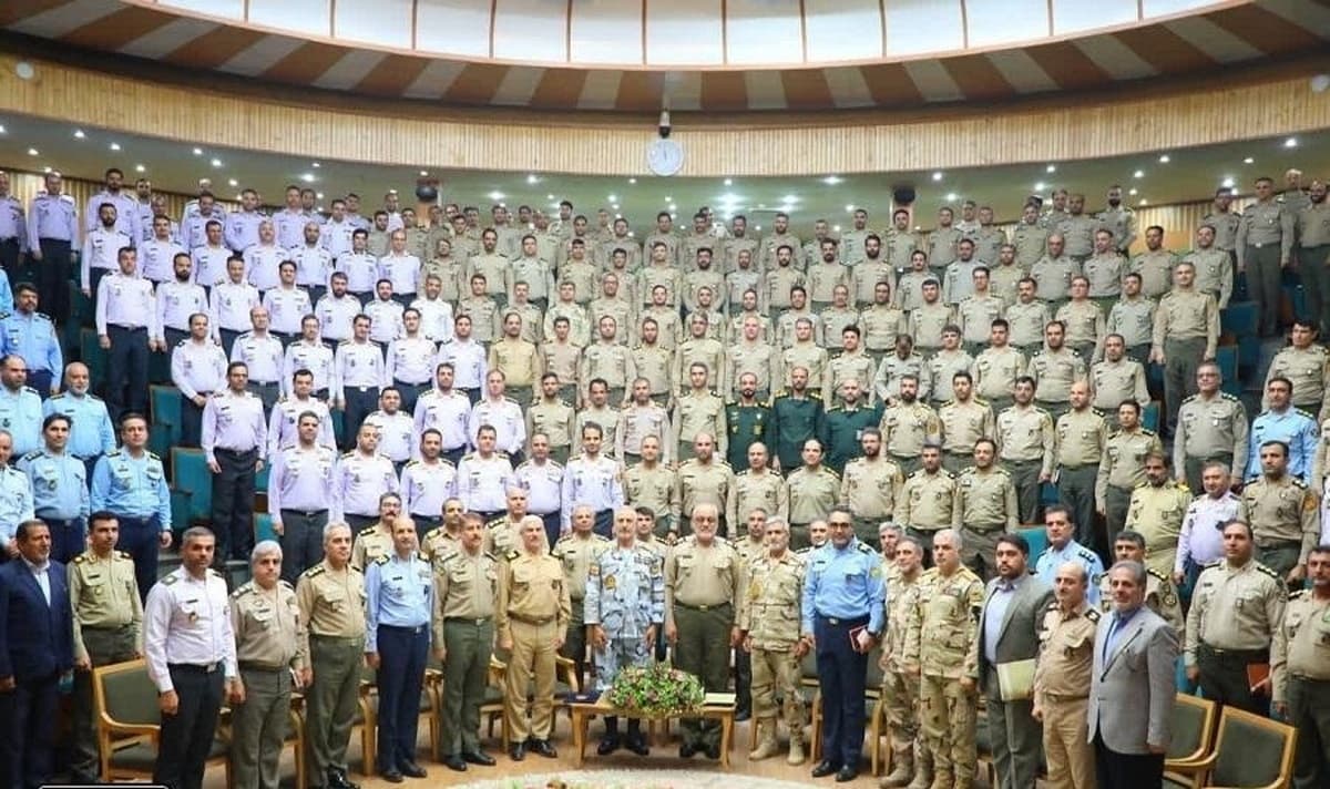 برگزاری مراسم گرامیداشت هفته فراجا در دانشگاه جنگ ارتش