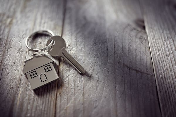 خانهدار شدن ۵۷ خانواده نیازمند در البرز