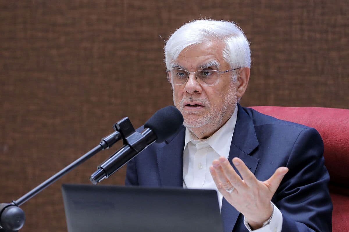 عارف: آماده مذاکره هستیم اما رویکرد آمریکا را نمیپذیریم