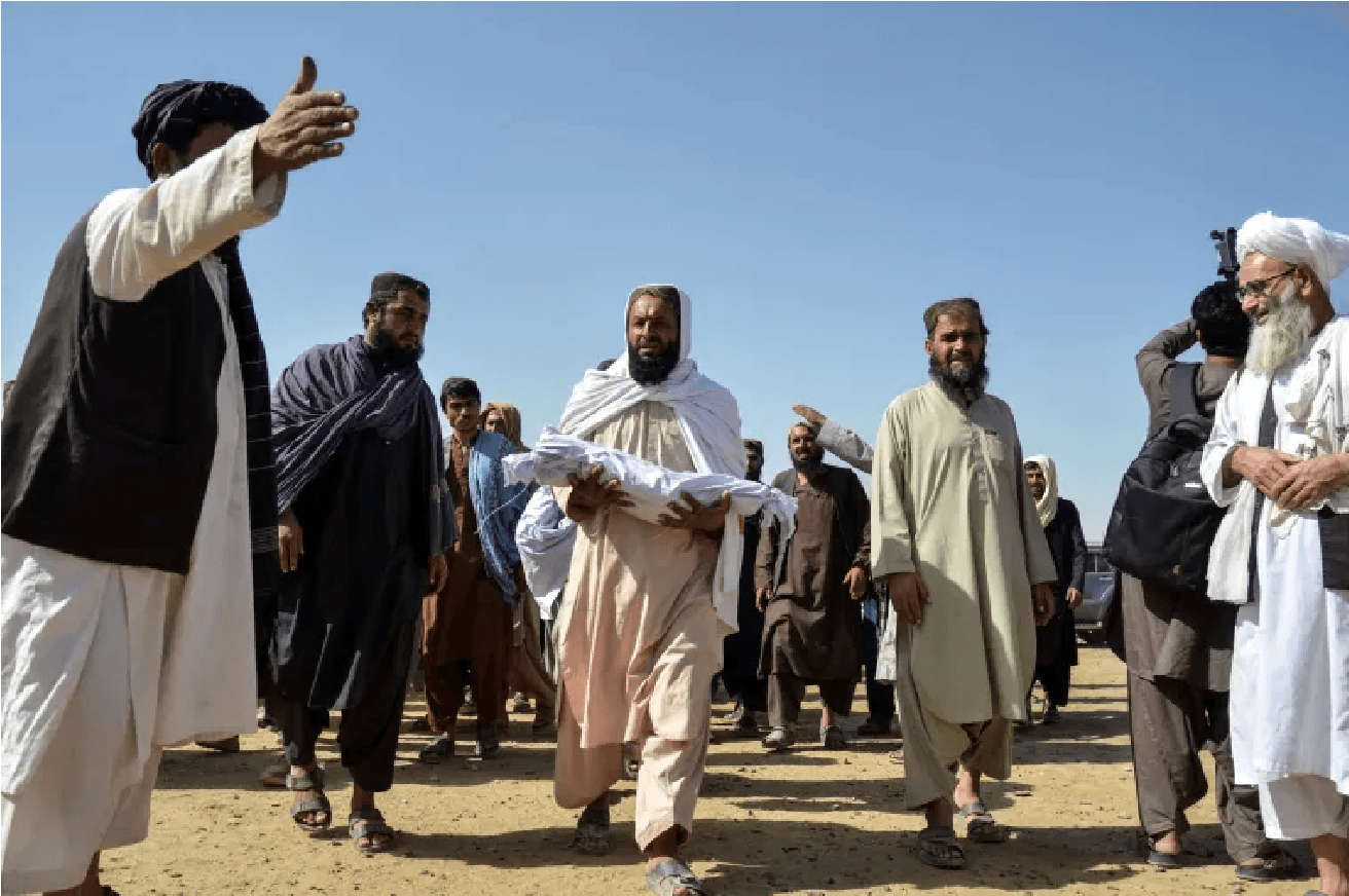 کشته و زخمی شدن دهها غیرنظامی در حمله پاکستان به شرق افغانستان