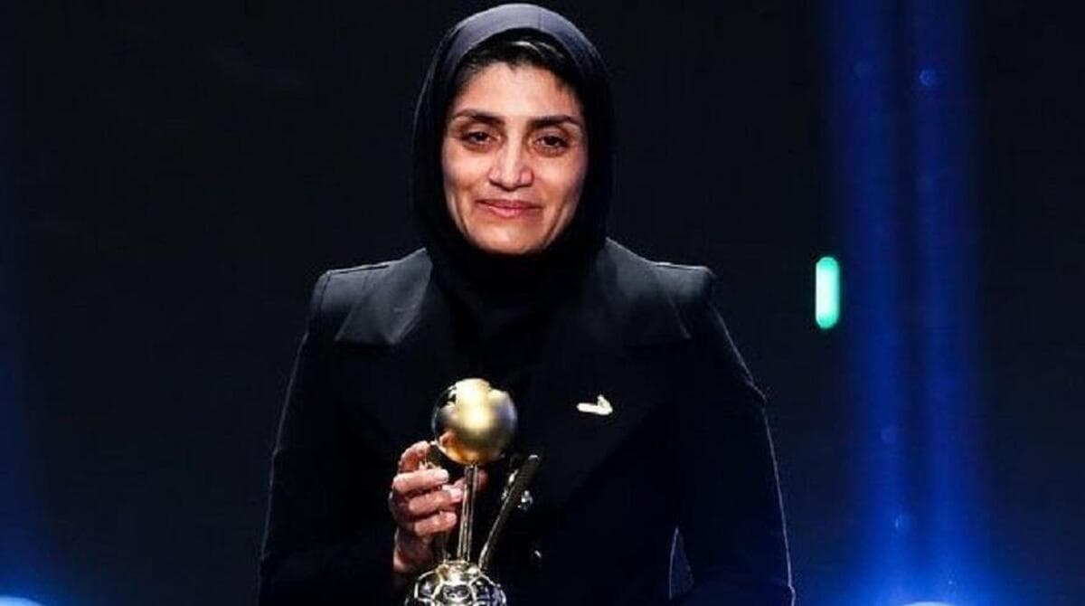 تبریک کانون مربیان فوتبال ایران به مرضیه جعفری برای انتخاب به عنوان مربی سال آسیا