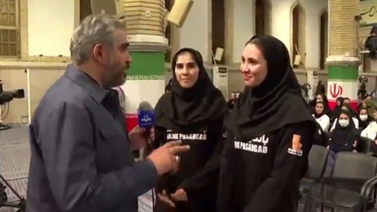لذت قهرمانی بانوان ایرانی پس از ۶۲ سال در رشته والیبال در مسابقات آسیای مرکزی