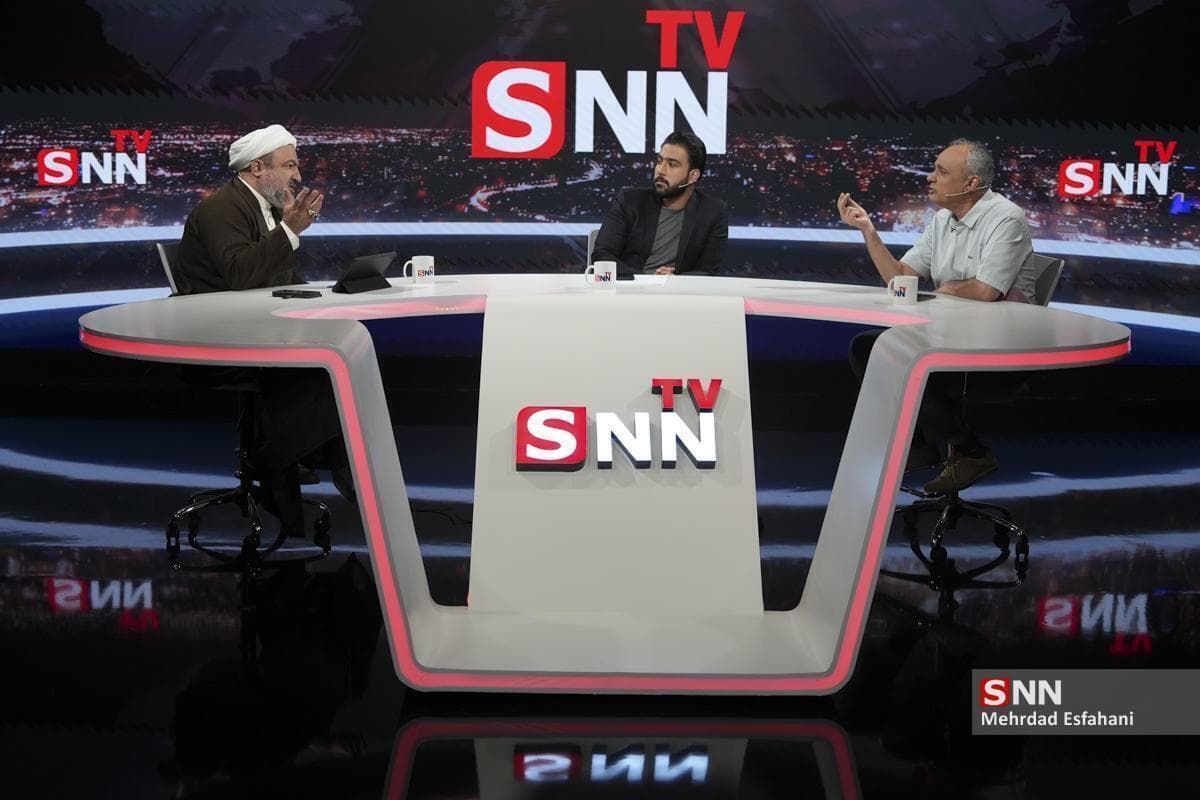 فیلم خلاصه مناظره رسایی و زیدآبادی در SNNTV